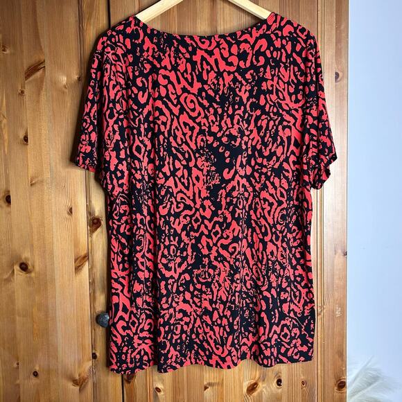 Susan Graver Heart Embroidered Blouse Women’s 1X Black Whimsigoth Liquid Knit - Picture 7 of 7